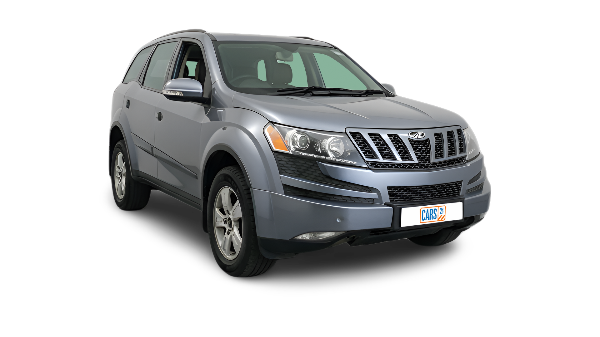 Mahindra XUV500-img